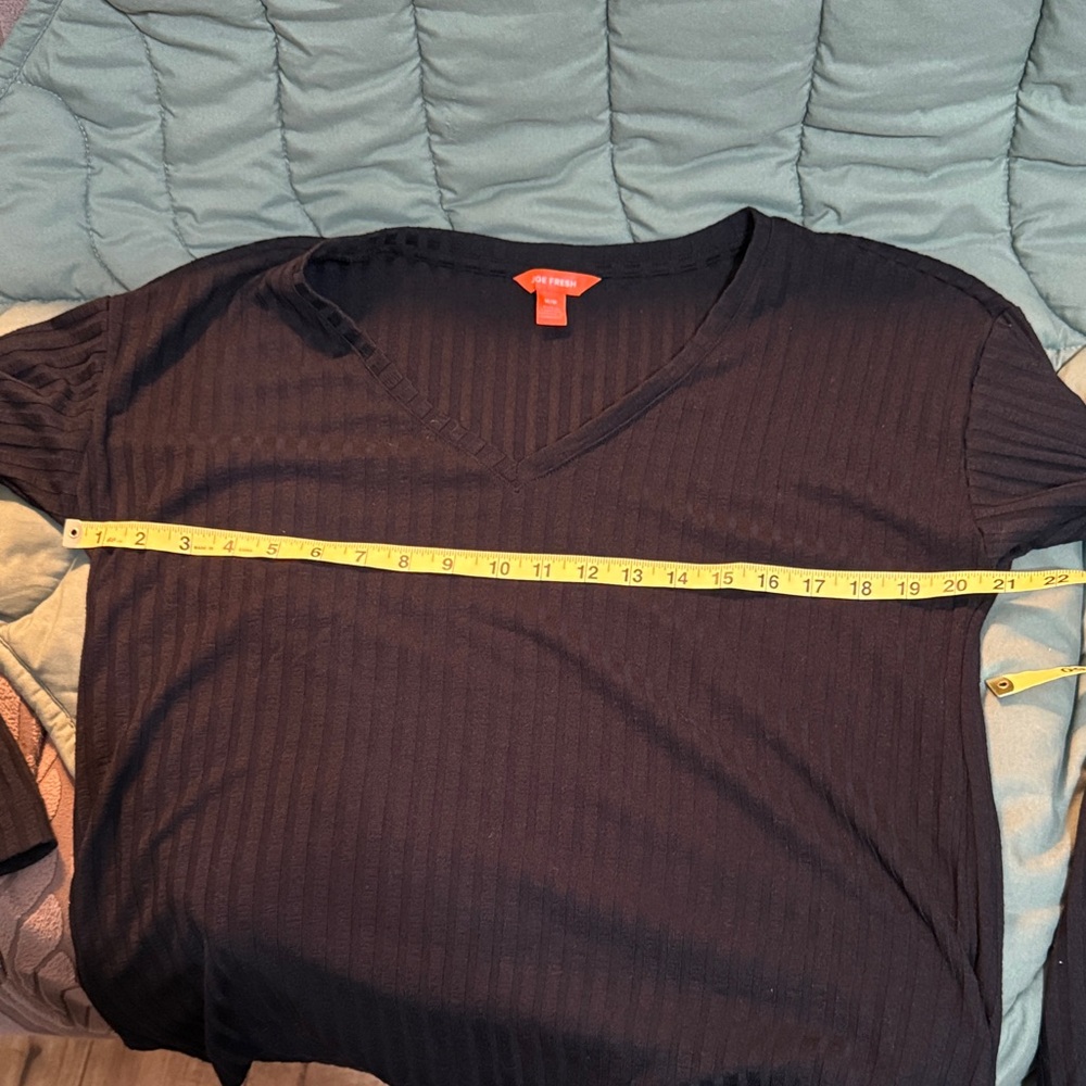 Joe Fresh Black Ribbed V-Neck Pullover - Picture 5 of 9
